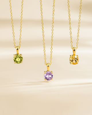 Lavender Amethyst Solitaire Pendant Necklace in 18k Gold Vermeil Vianne Jewellery