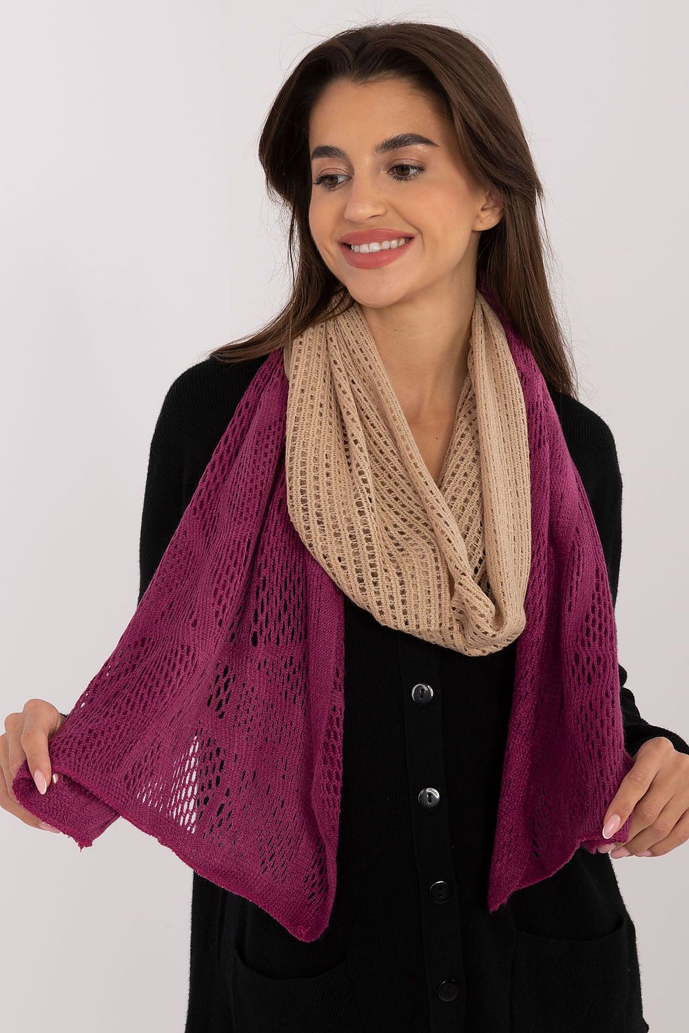  Shawl model 200857 AT 