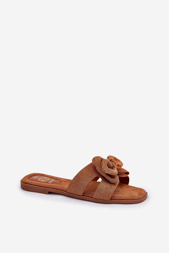 Summer flip-flops with bow, textile material, flat heel, perfect for dresses.